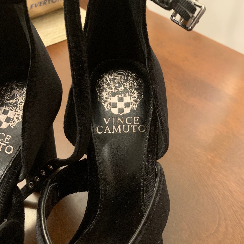 Vince Camuto suede open toe sandals